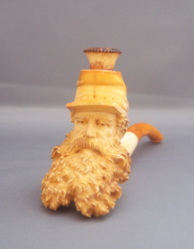 Fine Austrian Figural Meerschaum Cheroot