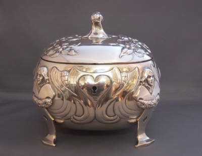 Fine Art Nouveau Silver Sugar Box